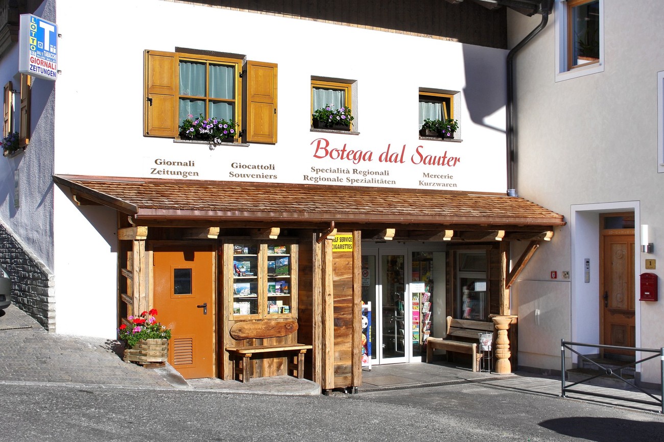 Esterno_09_300dpi_1.jpg